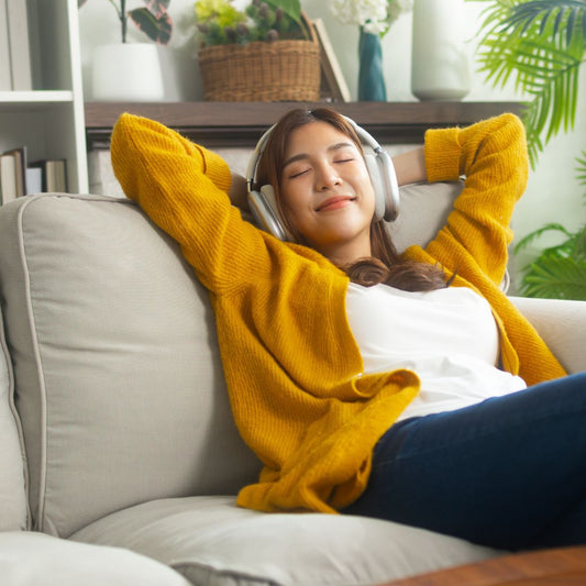 Low-Dopamine Sundays: The Science of True Weekend Recovery for Busy Singaporeans